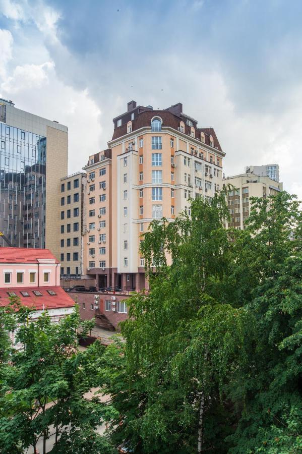 1 Комнатная Квартира По Улице Предславинская, 12 Kiev Dış mekan fotoğraf