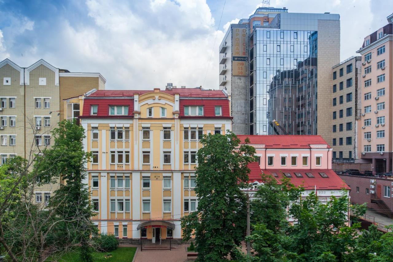 1 Комнатная Квартира По Улице Предславинская, 12 Kiev Dış mekan fotoğraf