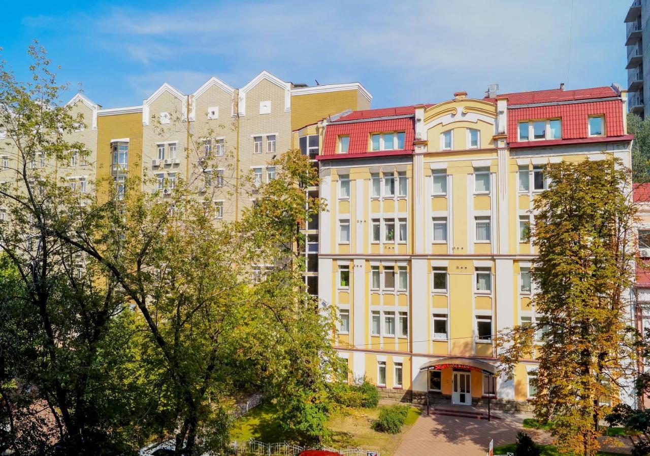 1 Комнатная Квартира По Улице Предславинская, 12 Kiev Dış mekan fotoğraf